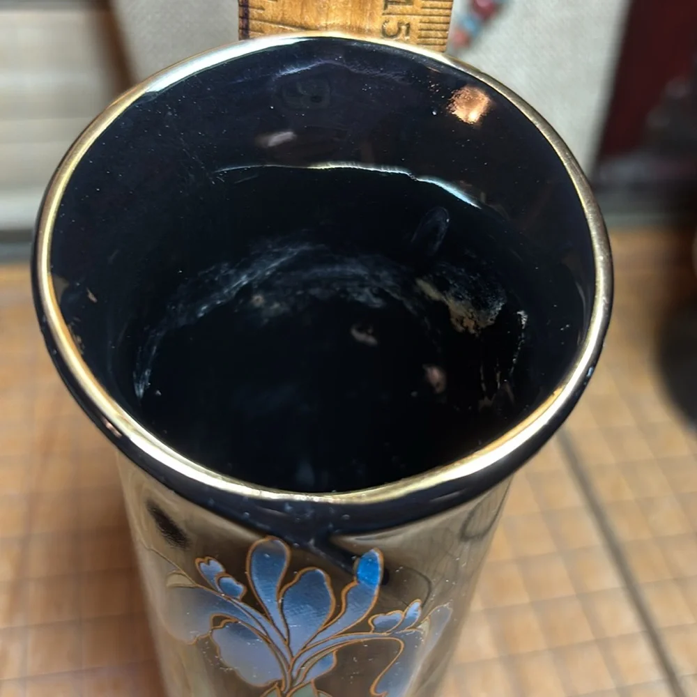 Black Onyx San Francisco Black Ceramic Vase w Blue Iris Design GUC 6”Hx2 5/8”D - Picture 3 of 17